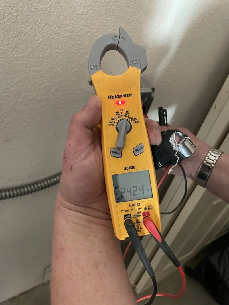 Voltage testing with clamp meter during Aluminum Wiring Replacement in Shippensburg